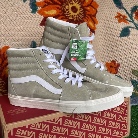 Vans Sk8-Hi Pig Suede Moss Gray/Snow White WMNS sneakers - Picture 7 of 16